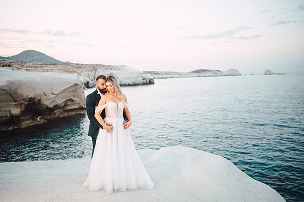 gorgeous-summer-wedding-larisa-white-flowers_04