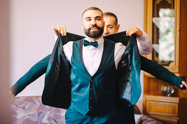 gorgeous-summer-wedding-larisa-white-flowers_08