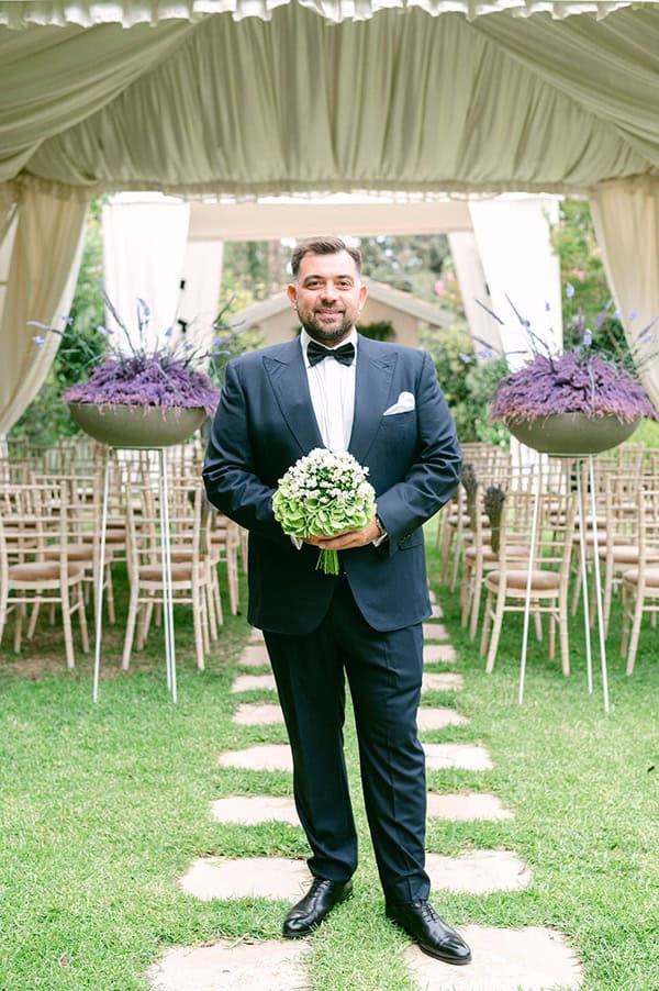 gorgeous-summer-wedding-purple-flowers-residence_24x