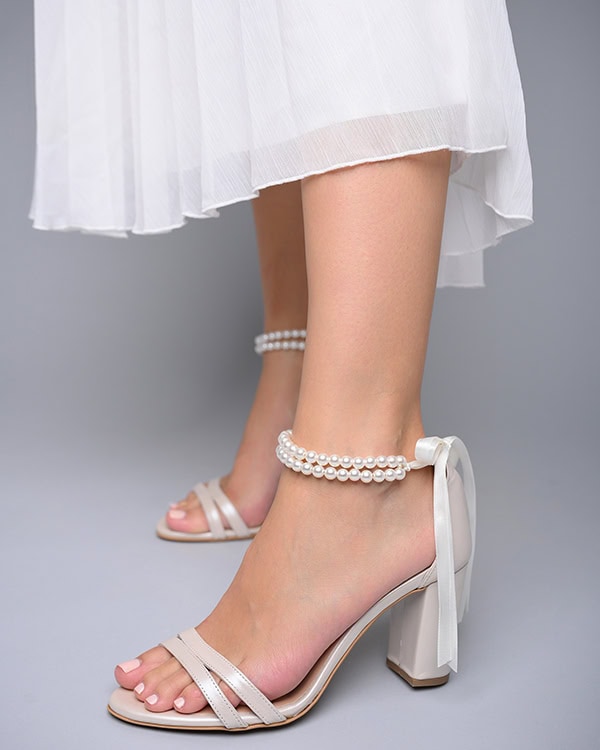 lovely-bridal-shoes-pinky-promise_05