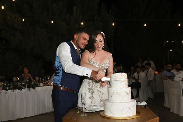 lovely-summer-wedding-larnaca-peach-roses_21