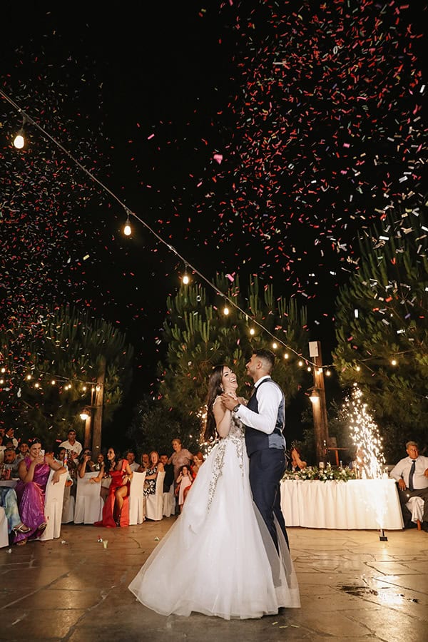 lovely-summer-wedding-larnaca-peach-roses_24