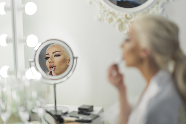 lovely-summer-wedding-larnaca-white-roses_09