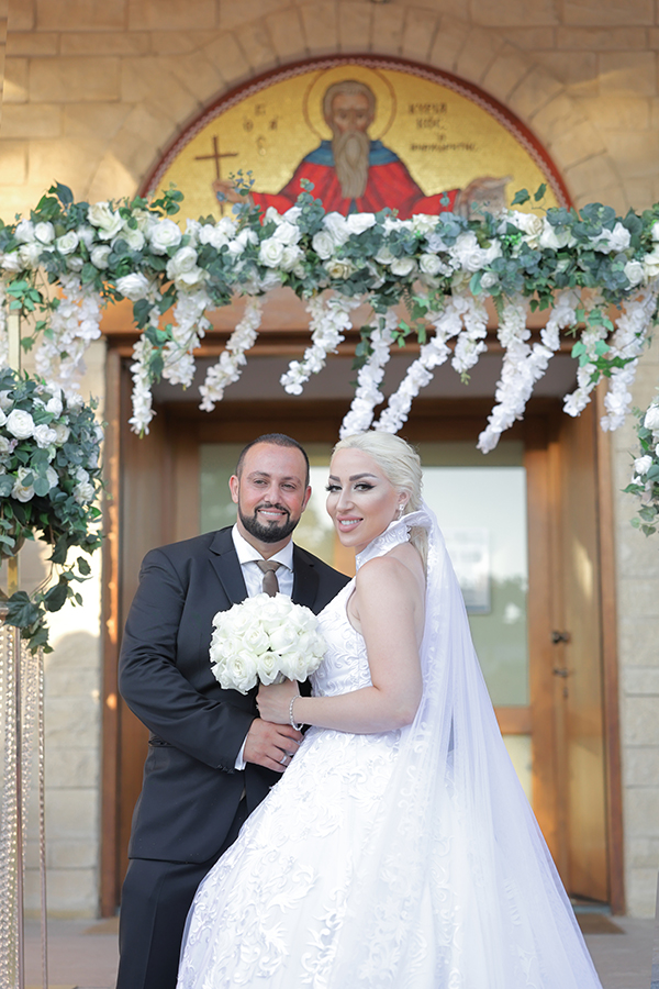 lovely-summer-wedding-larnaca-white-roses_31