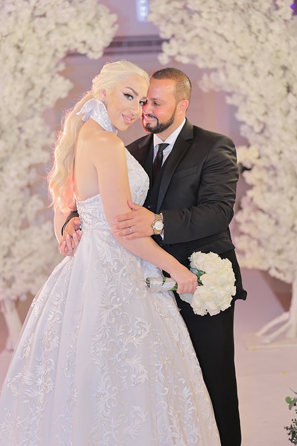 lovely-summer-wedding-larnaca-white-roses_41