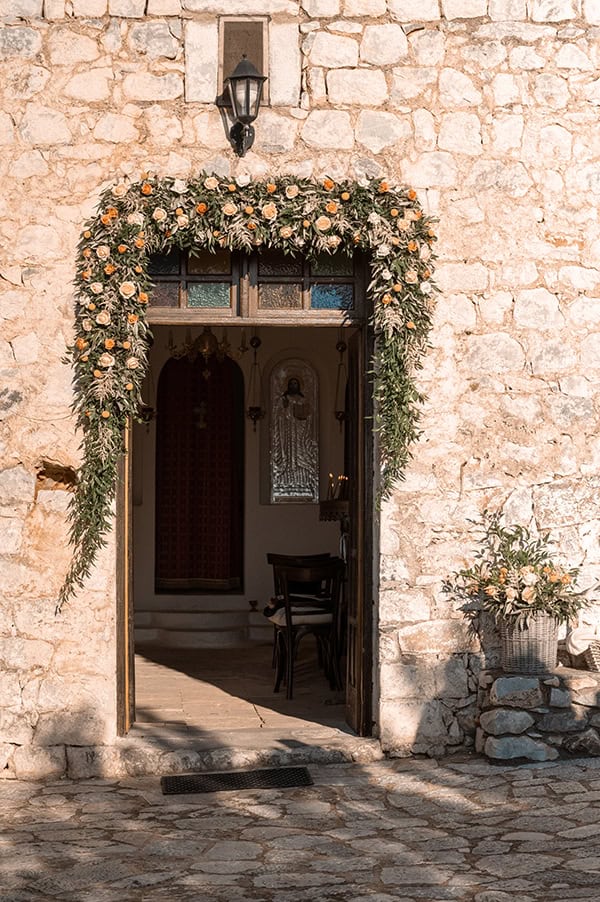 lovely-summer-wedding-mani-orange-roses_12