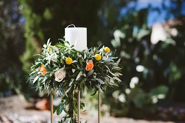 lovely-summer-wedding-mani-orange-roses_13x