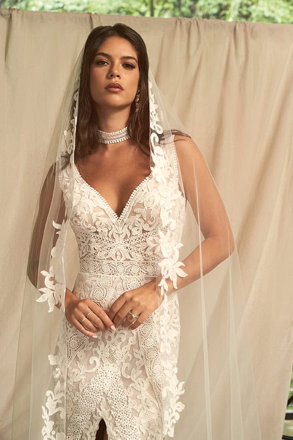 lovely-wedding-dresses-lilian-west_02