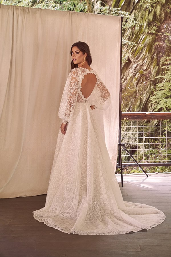 lovely-wedding-dresses-lilian-west_13