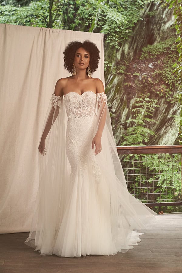 lovely-wedding-dresses-lilian-west_15x