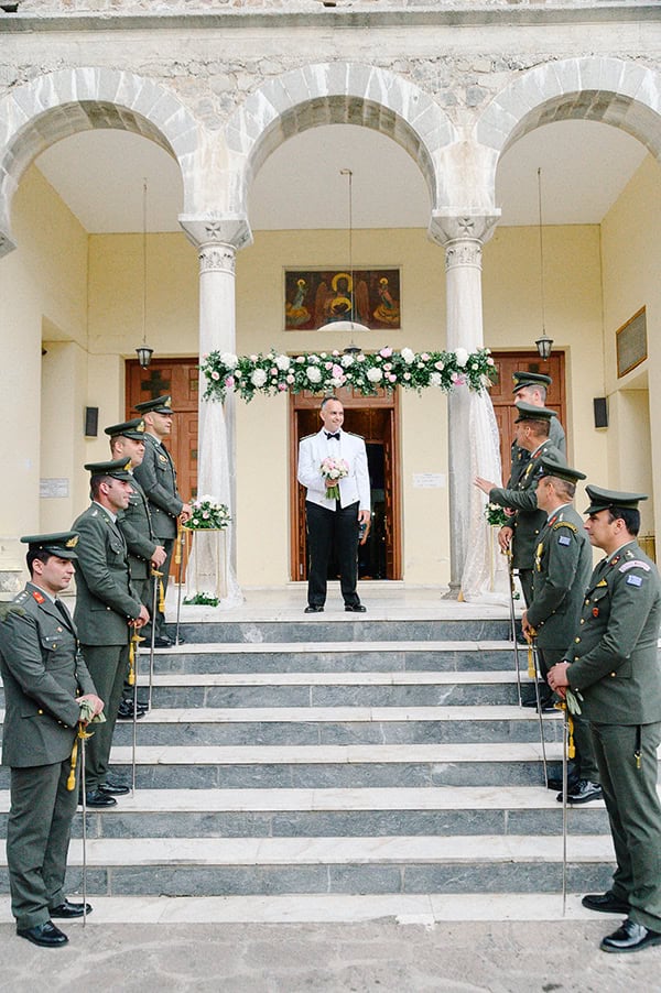 military-wedding-mytilene-prettiest-roses_11