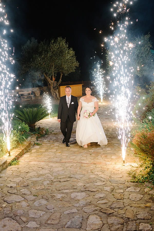 military-wedding-mytilene-prettiest-roses_20