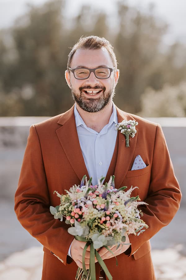 minimal-romantic-summer-wedding-soft-hues_12