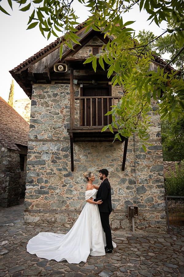 romantic-nest-day-shoot-kalopanayiotis-village_05