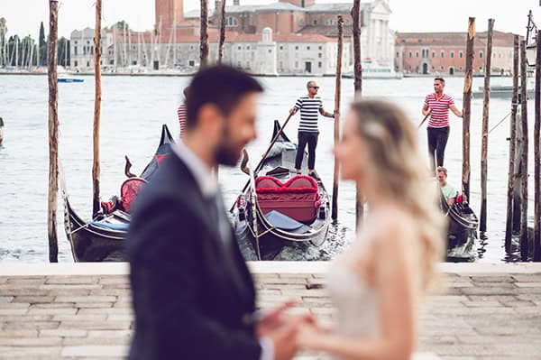 romantic-next-day-photoshoot-venice_07