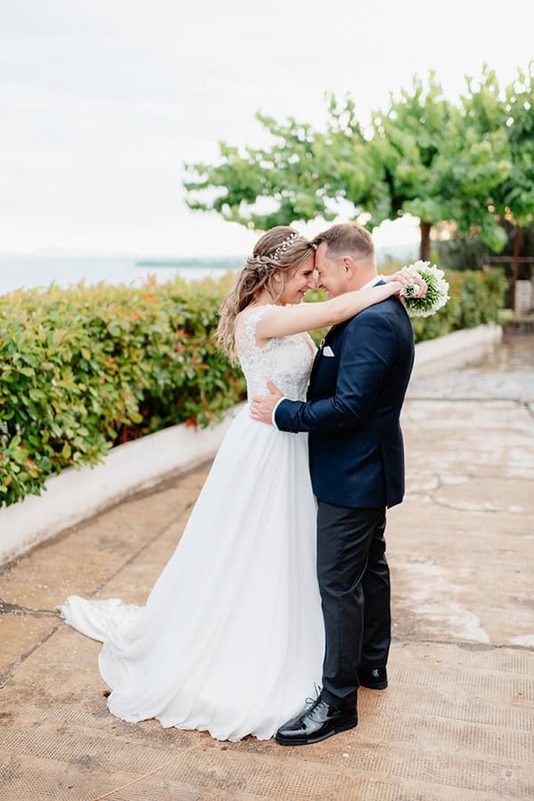 romantic-summer-wedding-agrinio-jasmine-flower_01