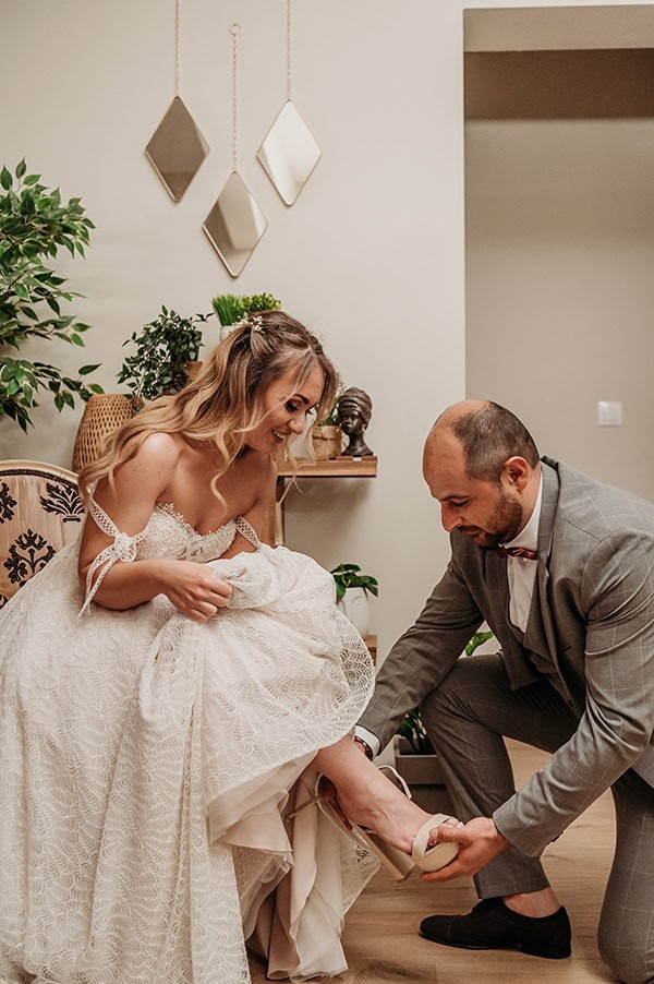 spring-wedding-chalkidiki-romantic-snapshots_07x