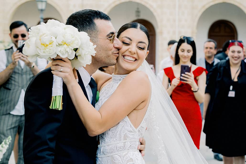 Εντυπωσιακός γάμος στη Λευκωσία με black & white λεπτομέρειες | Σοφία & Σάββας