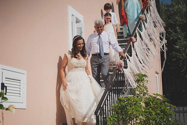 summer-wedding-corfu-chapel-by-the-sea_07z