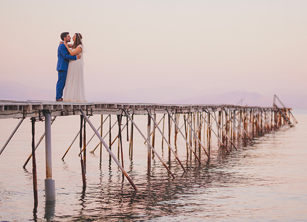 summer-wedding-corfu-chapel-by-the-sea_21