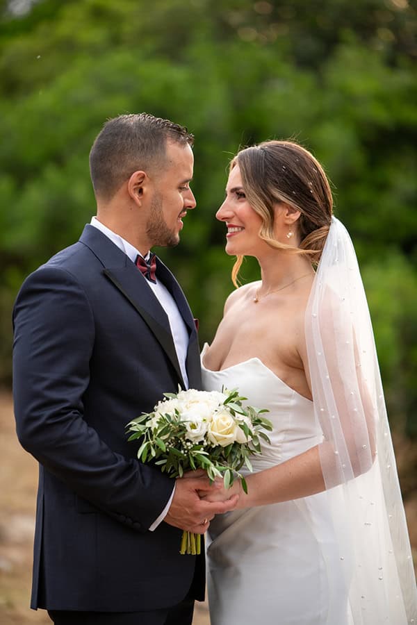 summer-wedding-patras-white-roses-beautiful_01