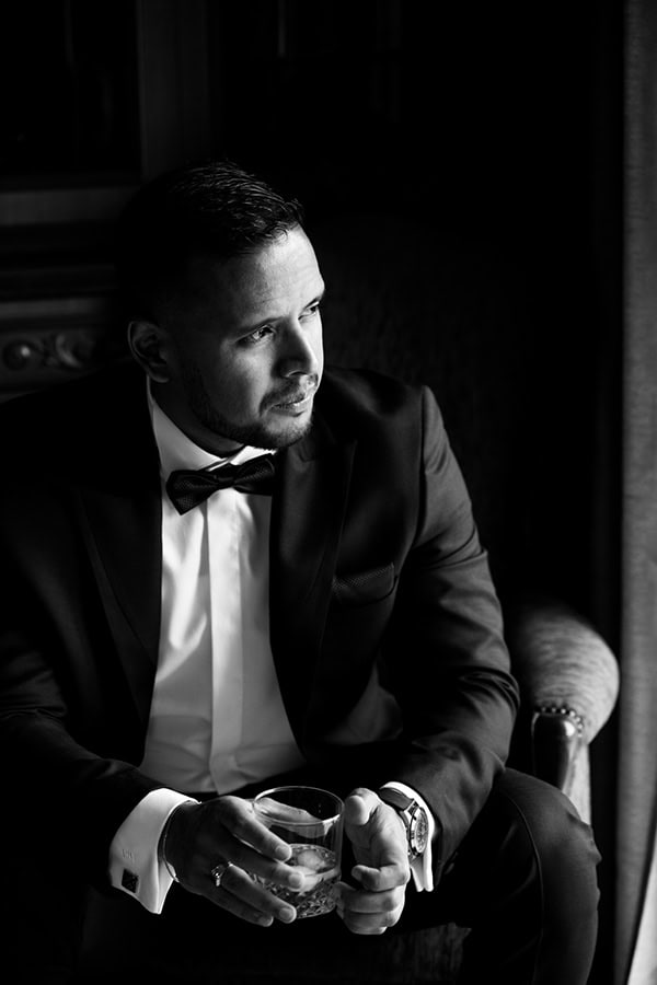 summer-wedding-patras-white-roses-beautiful_05x