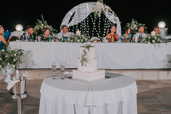 all-white-summer-wedding-volos-roses_26