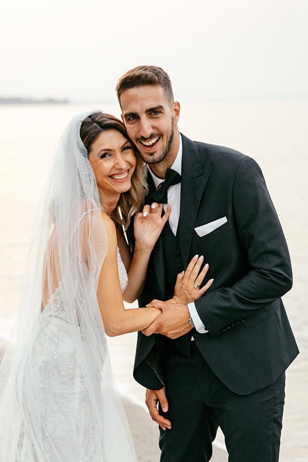 beautiful-summer-wedding-aikaterini-white-roses_01