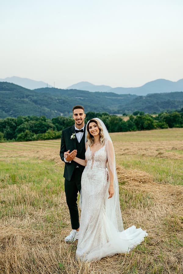 beautiful-summer-wedding-aikaterini-white-roses_25