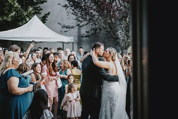 beautiful-summer-wedding-kastoria-white-roses_18
