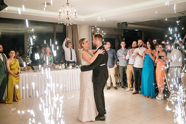 beautiful-summer-wedding-kastoria-white-roses_19z