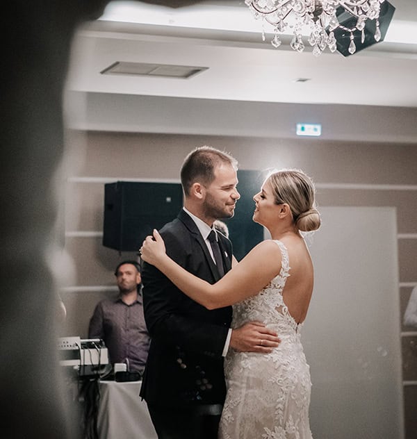 beautiful-summer-wedding-kastoria-white-roses_21