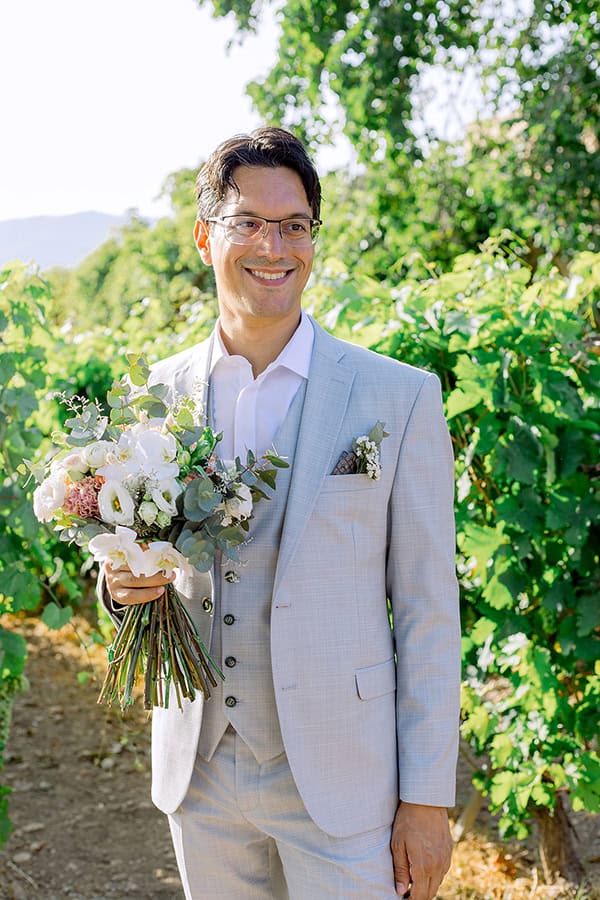 civil-wedding-karystos-beautiful-details_13