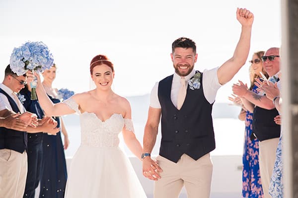 destination-wedding-santorini-blue-hudrangeas_31