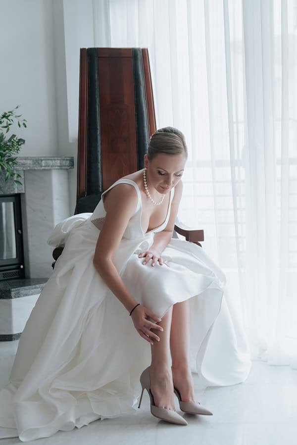 elegant-fall-wedding-thessaloniki-pink-roses_08z