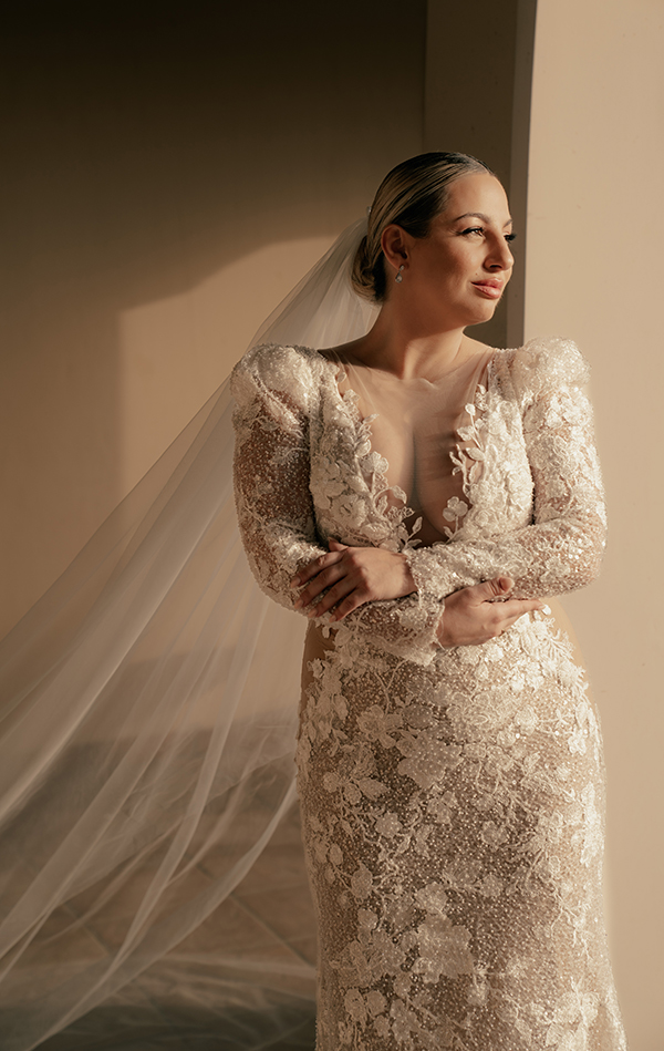 elegant-fall-wedding-white-roses_06