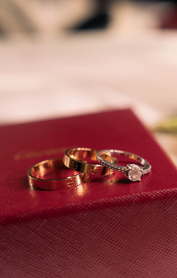 elegant-fall-wedding-white-roses_07