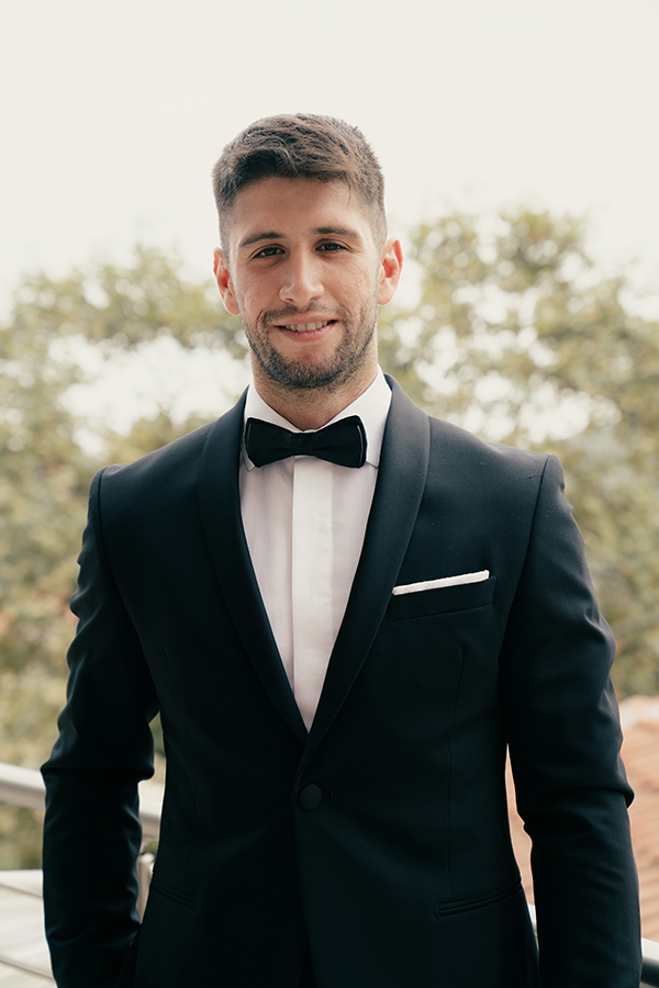 elegant-fall-wedding-white-roses_11