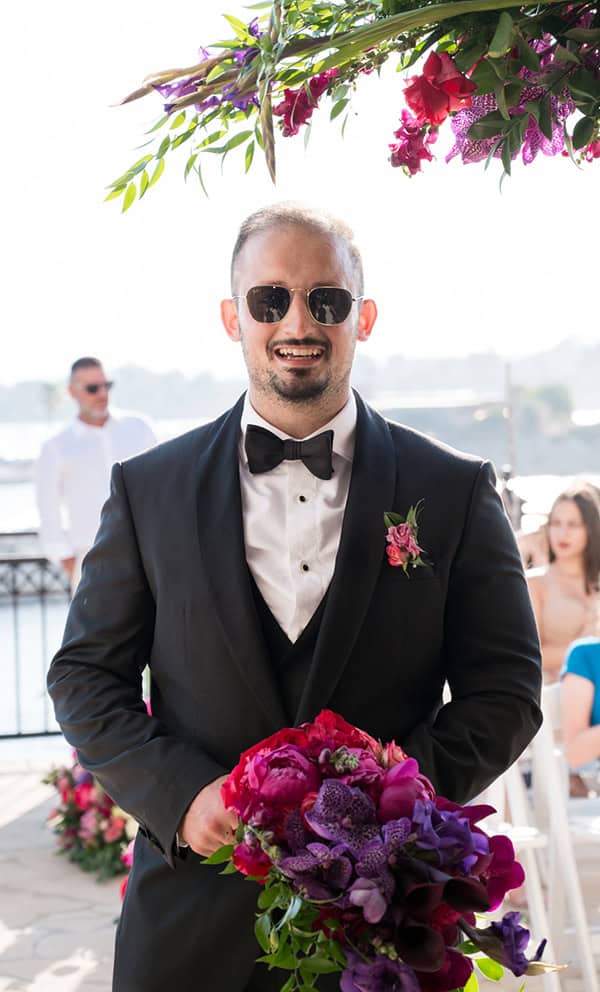 modern-summer-wedding-larnaca-purple-fuchsia-flowers_10