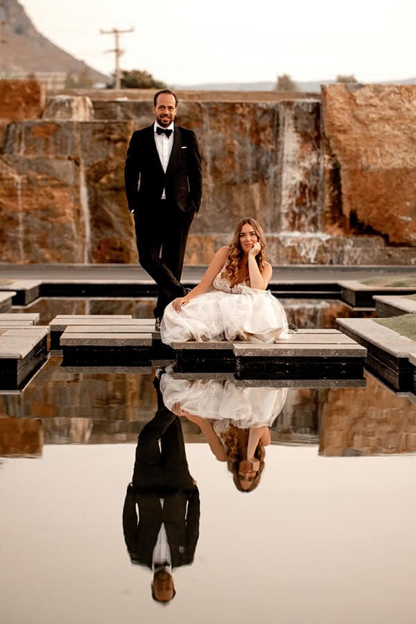 romantic-destination-wedding-crete-soft-pink-flowers_31