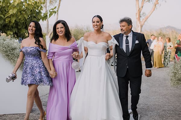 romantic-summer-wedding-argos-baby-breath_21