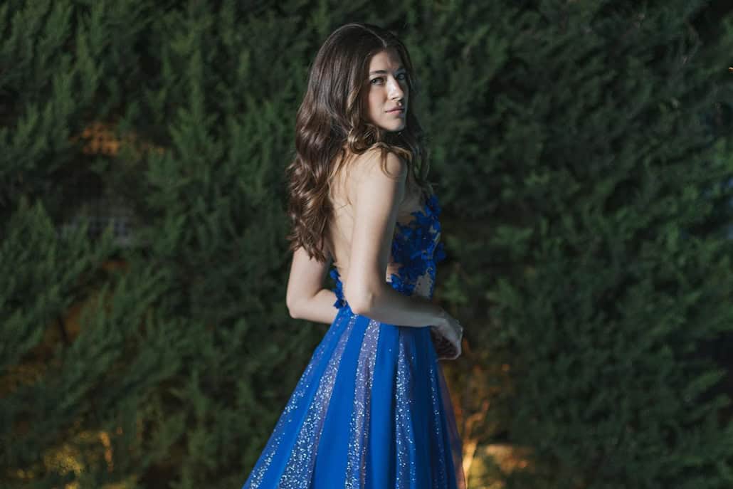 Εντυπωσιακά βραδινά φορέματα από την Anna Veneti για μια stylish εμφάνιση