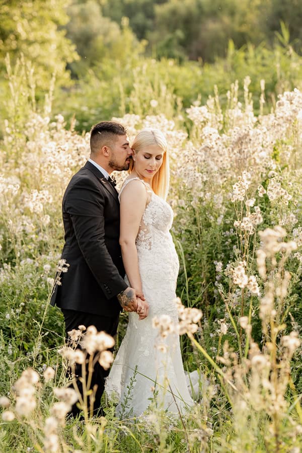 summer-wedding-drama-romantic-snapshots_41