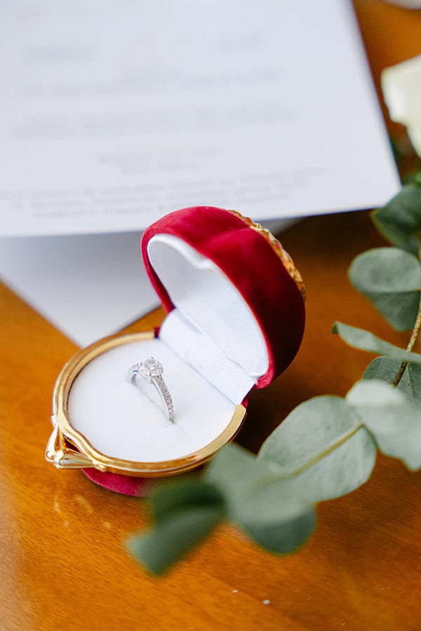 summer-wedding-romantic-snapshots-beautiful_07