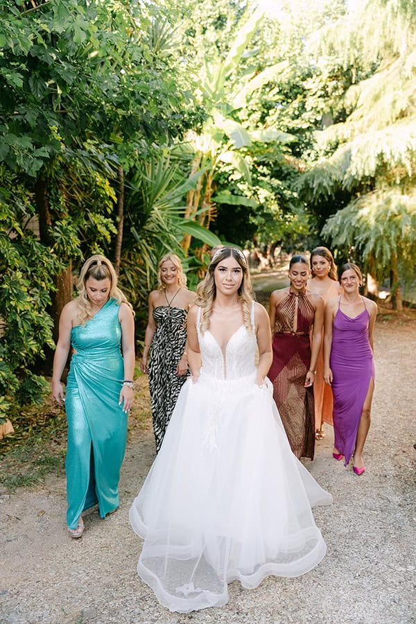 summer-wedding-romantic-snapshots-beautiful_12