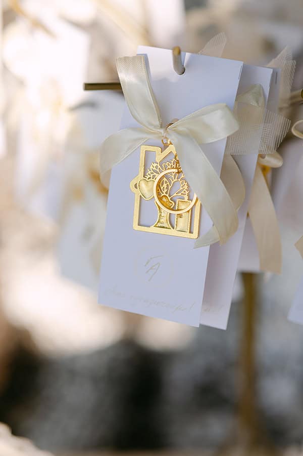 summer-wedding-romantic-snapshots-beautiful_18