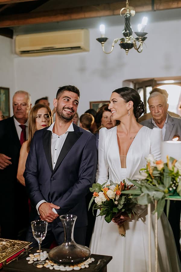 ultra-romantic-fall-wedding-orange-details_19