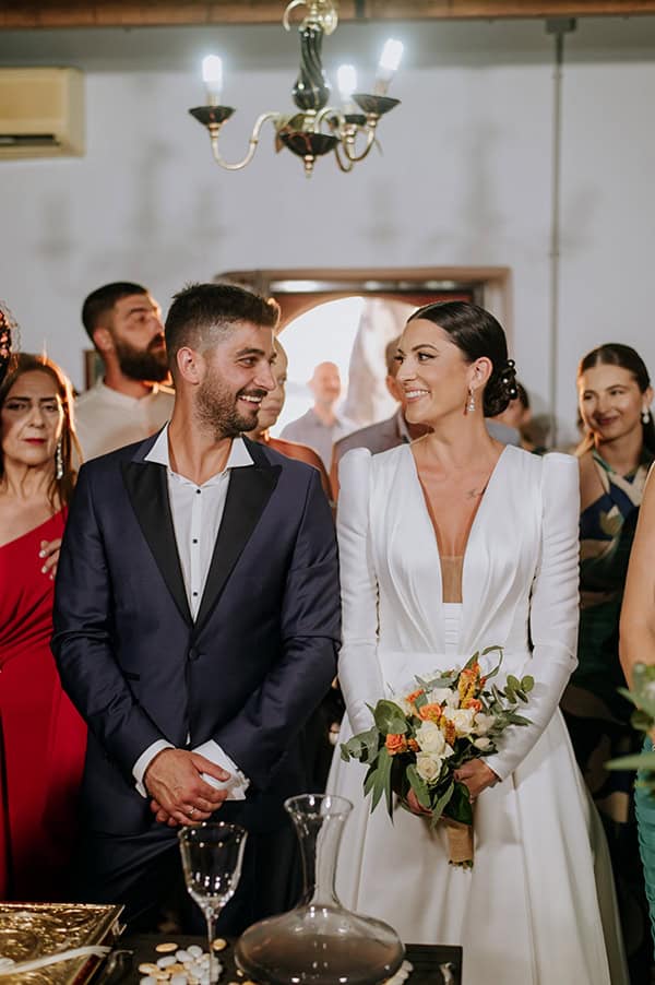 ultra-romantic-fall-wedding-orange-details_20x