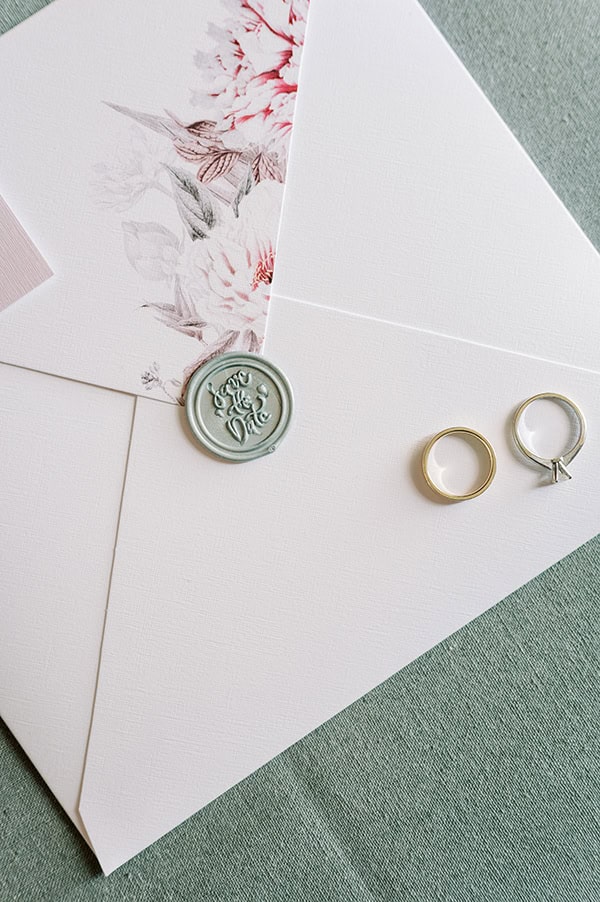 beautiful-summer-wedding-athens-romantic-flowers_05