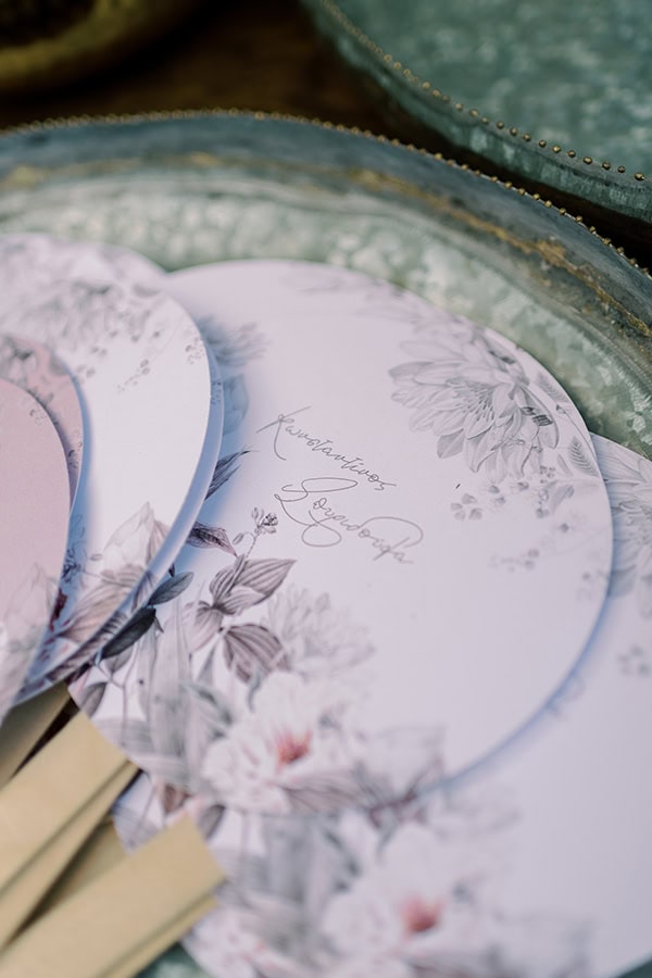 beautiful-summer-wedding-athens-romantic-flowers_12